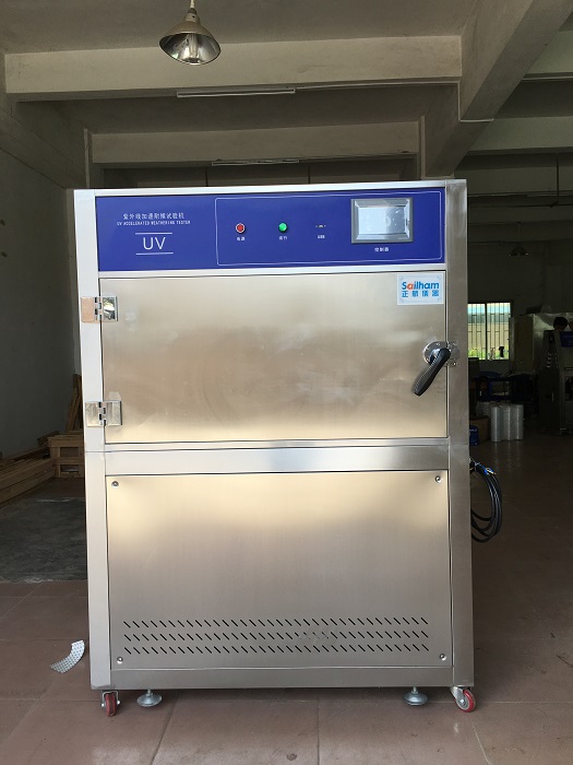 紫外光耐氣候實驗箱的人性化操作