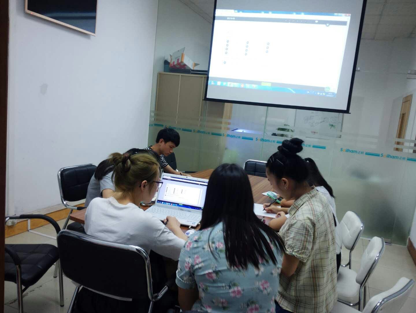 東莞市正航儀器設備有限公司培訓會議實拍圖